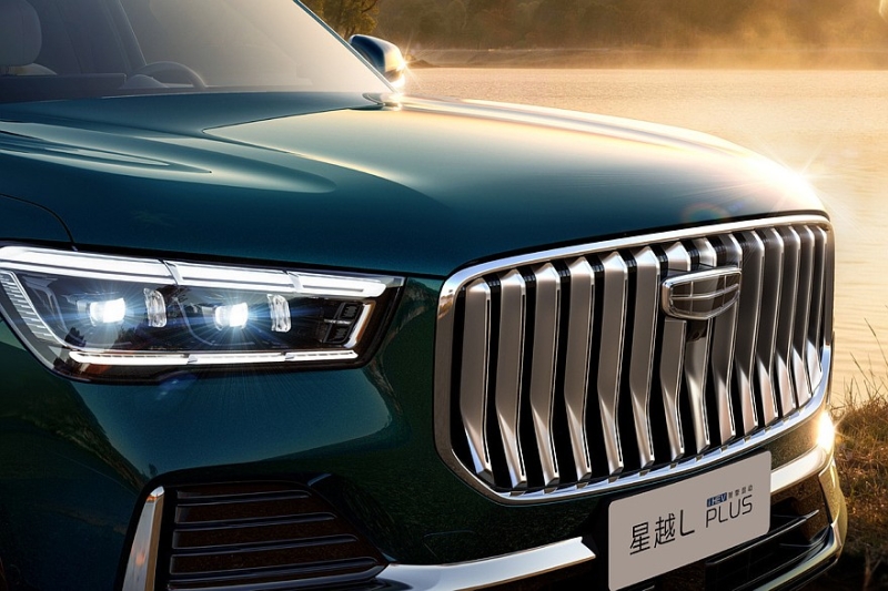 Флагманский кроссовер Geely Monjaro Plus: больше официальных изображений